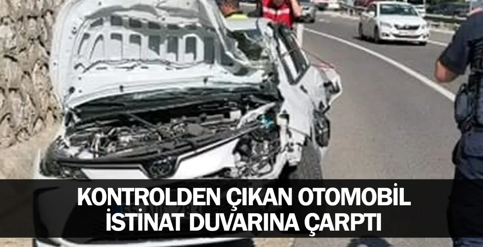 Kontrolden çıkan otomobil istinat duvarına çarptı