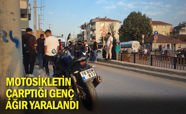 Motosikletin çarptığı genç ağır yaralandı