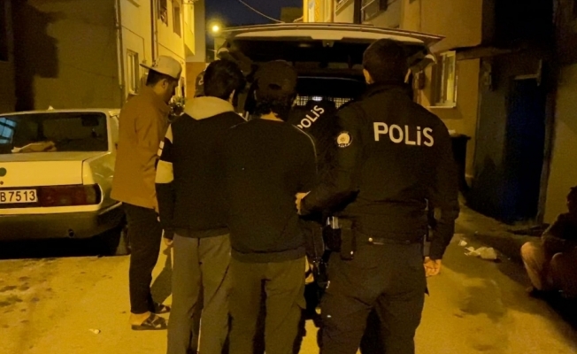 Gürültü ihbarına giden polis yakaladı!