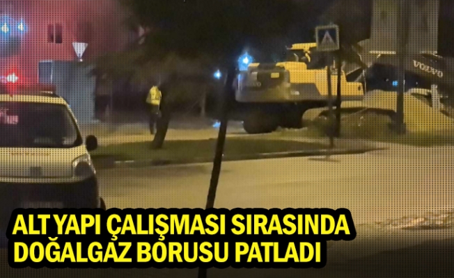 Alt yapı çalışması sırasında doğalgaz borusu patladı