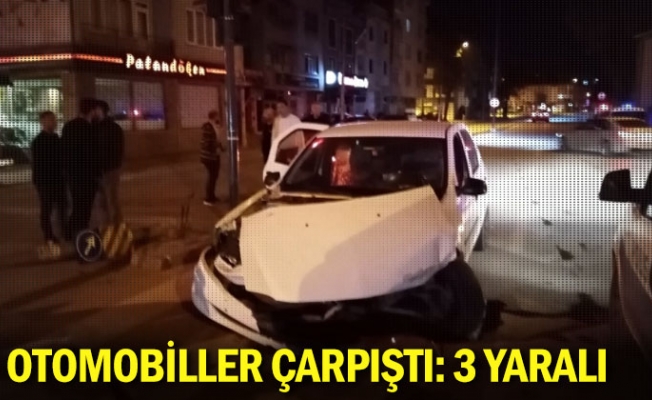 Otomobiller çarpıştı: 3 yaralı