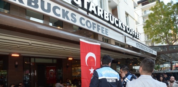 Starbucks’ta Türk bayrağı