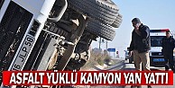 Asfalt Yüklü Kamyon Yan Yattı