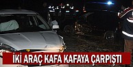 İki Araç Kafa Kafaya Çarpıştı: 3 Yaralı