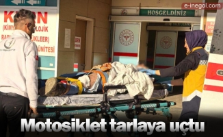 Motosiklet tarlaya uçtu