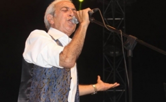 Edip Akbayram hayatını kaybetti