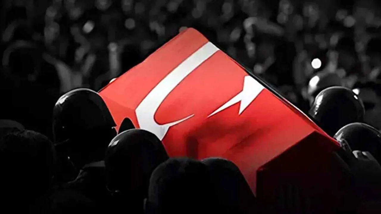 Bursa'ya şehit ateşi düştü Acı haber aileye verildi, evine Türk bayrağı asıldı
