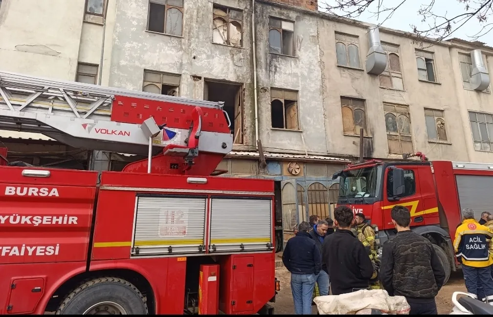 Sanayide korkutan yangın